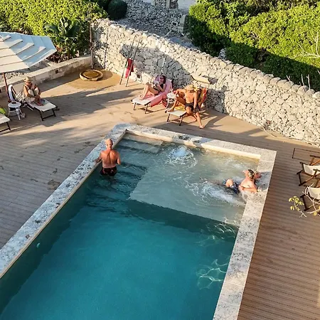 Masseria Torre Ruggeri *